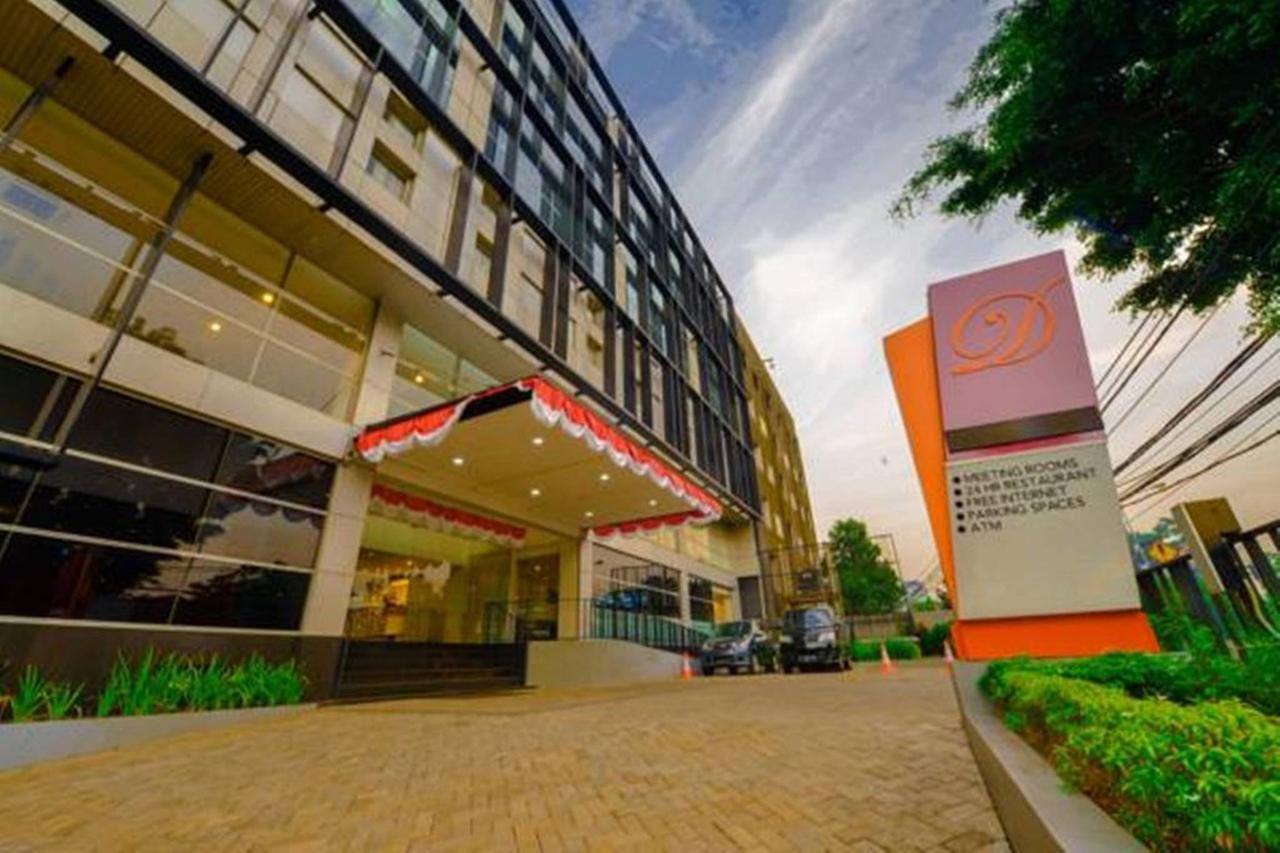 D'Hotel Yakarta Exterior foto
